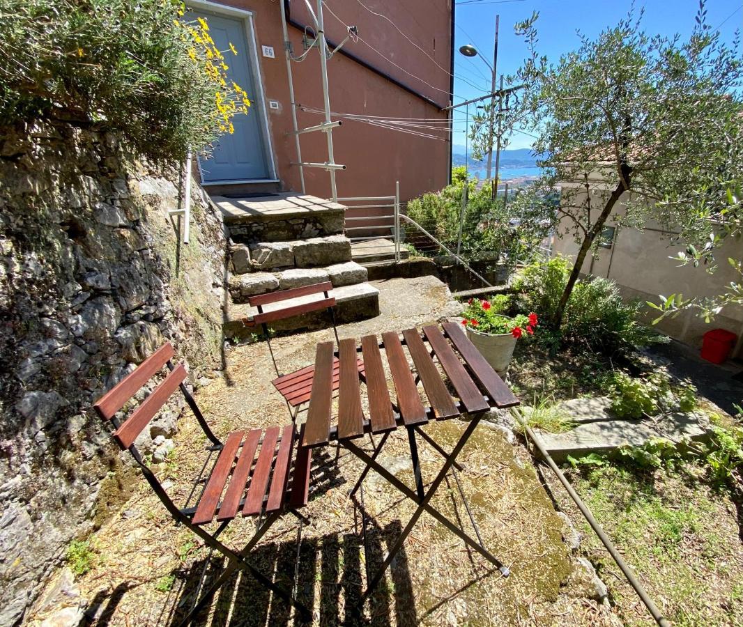 88 Miglia Bed & Breakfast La Spezia Exterior photo