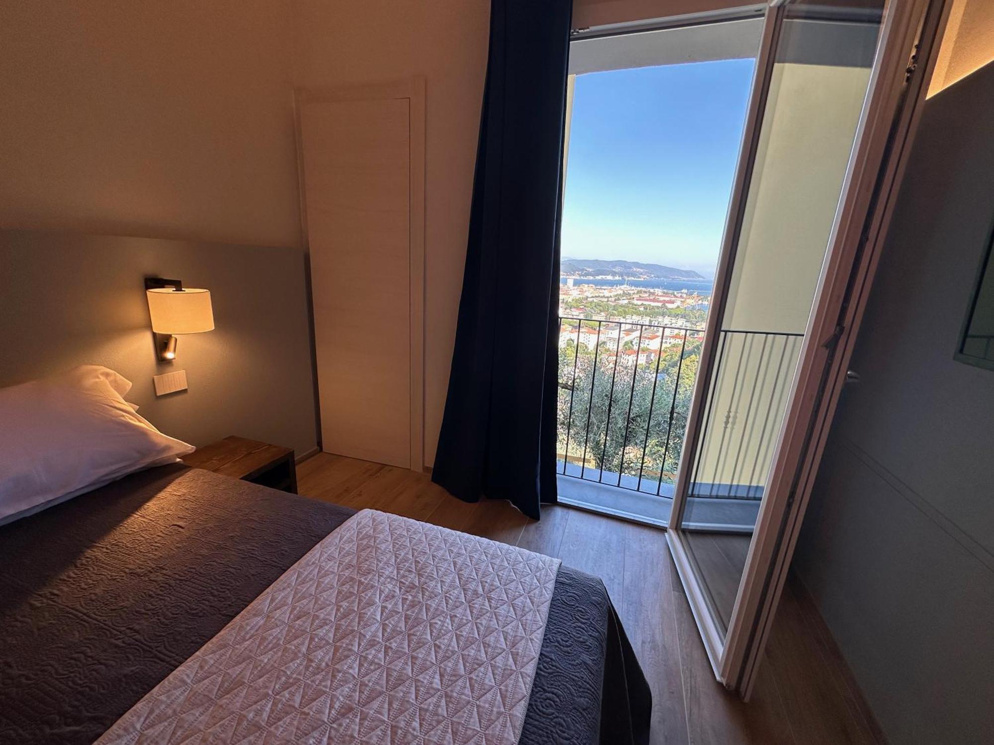 88 Miglia Bed & Breakfast La Spezia Exterior photo