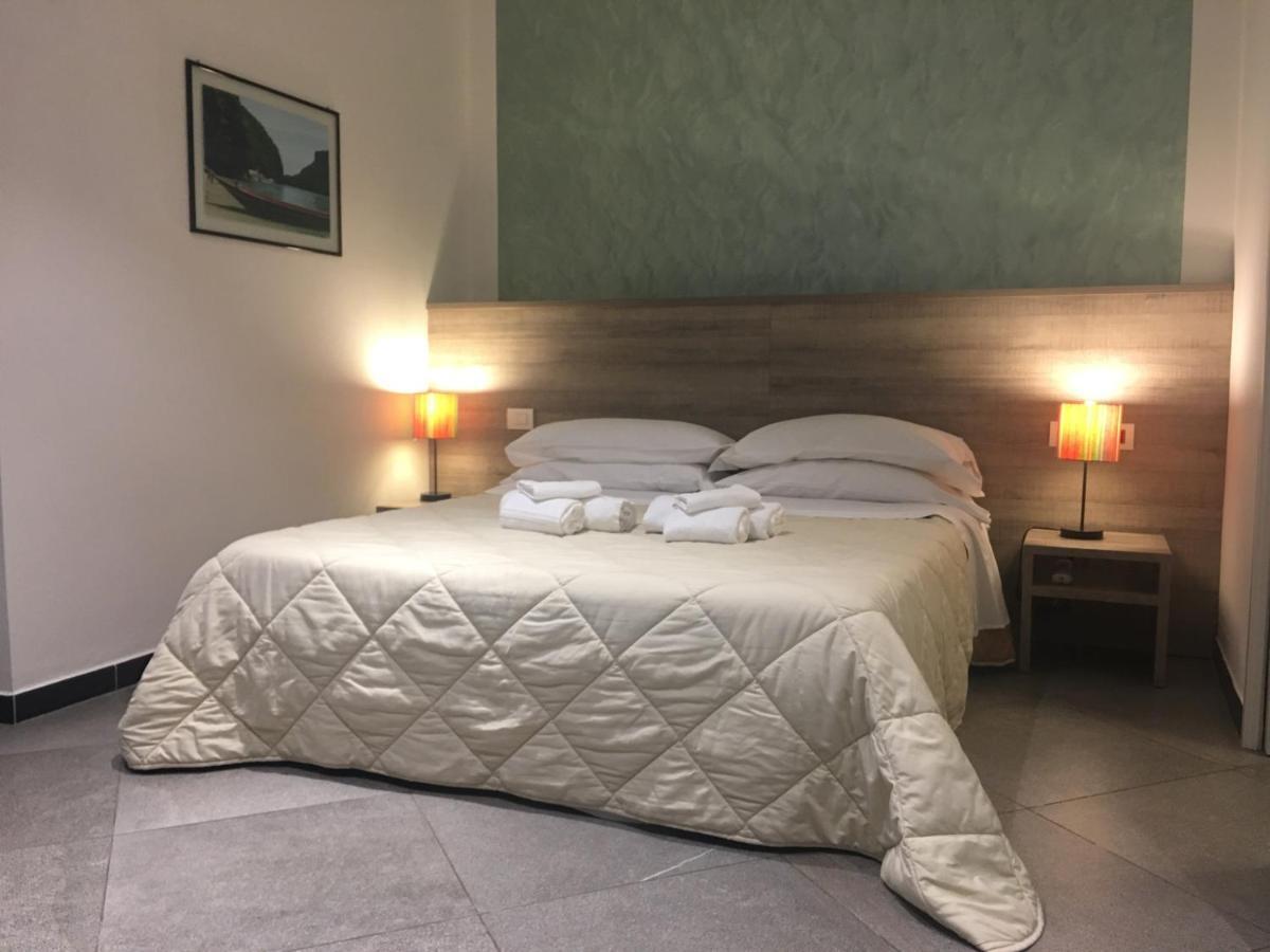 88 Miglia Bed & Breakfast La Spezia Exterior photo